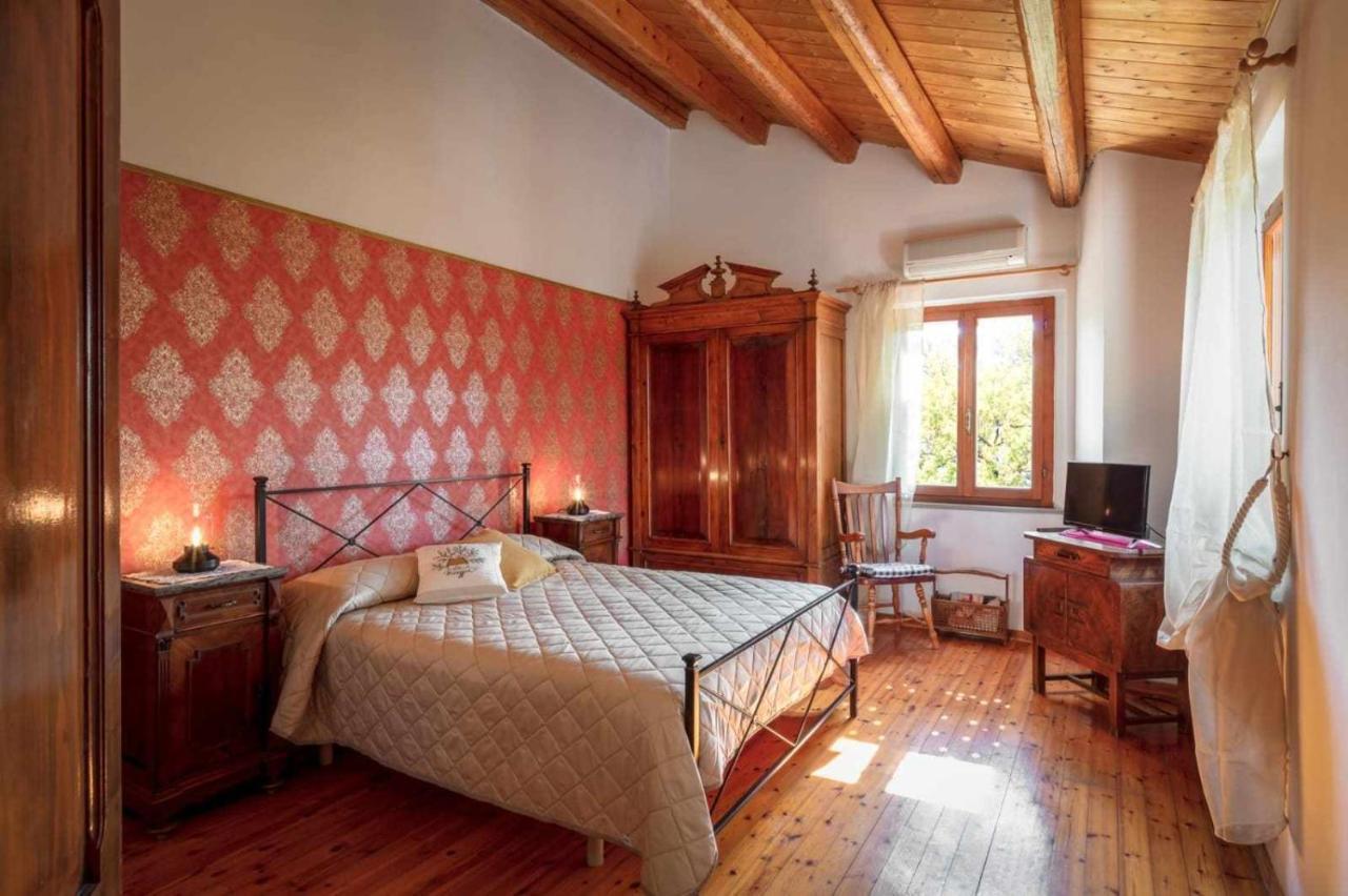 La Meriggia Agriturismo- Ampio Appartamento Con Terrazza Esclusiva Ancona Kültér fotó